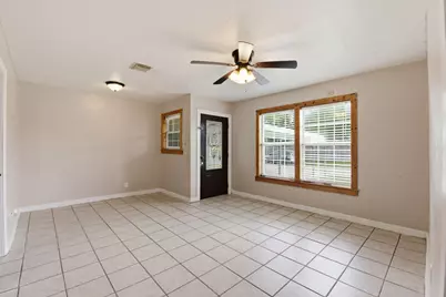 609 Jennings Street, Texas City, TX 77590 - Photo 6