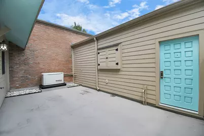 9632 Bayou Brook Street, Houston, TX 77063 - Photo 44