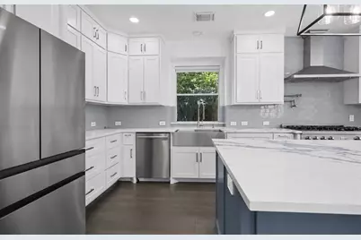 19 Wildever, The Woodlands, TX 77382 - Photo 6
