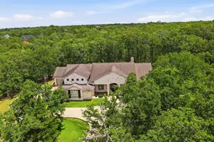 17599 Indian Lakes Dr, College Station, TX 77845 - Photo 2
