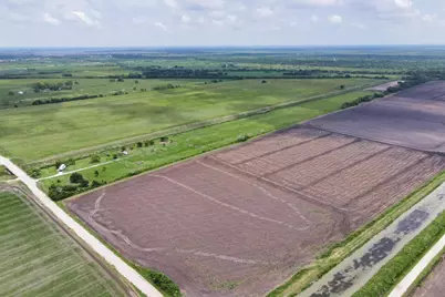8007 County Road 170, Alvin, TX 77511 - Photo 6