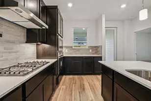 29543 Pondview Dr, Waller, TX 77484 - Photo 8