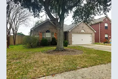 7703 Omaha Drive, Baytown, TX 77521 - Photo 2