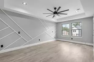 8010 Easter St, Houston, TX 77088 - Photo 6