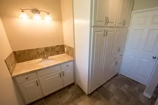 8419 Dover St, Houston, TX 77061 - Photo 18