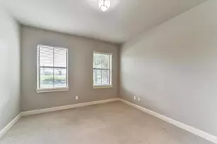 9642 Knight Rd, Houston, TX 77045 - Photo 24
