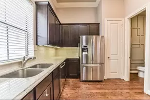 9642 Knight Rd, Houston, TX 77045 - Photo 18