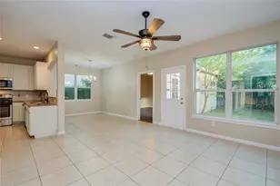 8902 Edgebrook St, Houston, TX 77075 - Photo 10
