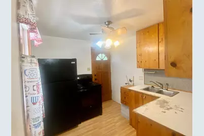 5618 Avenue L #UP, Galveston, TX 77551 - Photo 10