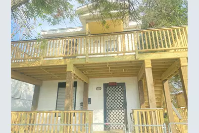 5618 Avenue L #UP, Galveston, TX 77551 - Photo 2
