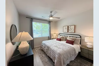 1610 Campbell Rd #B1.361, Houston, TX 77055 - Photo 4