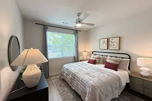 1610 Campbell Rd, Houston, TX 77055 - Photo 4