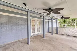 8515 Frazier Dr, Beaumont, TX 77707 - Photo 22