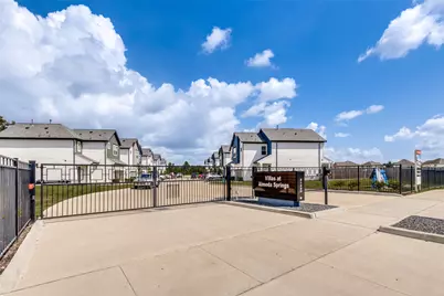 13131 Perennial Springs Dr, Houston, TX 77048 - Photo 20