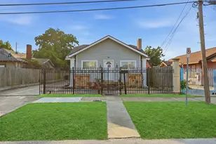 14 Norwood St, Houston, TX 77011 - Photo 18