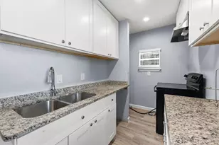 14 Norwood St, Houston, TX 77011 - Photo 10