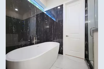 5613 Leonard Street, Houston, TX 77023 - Photo 28