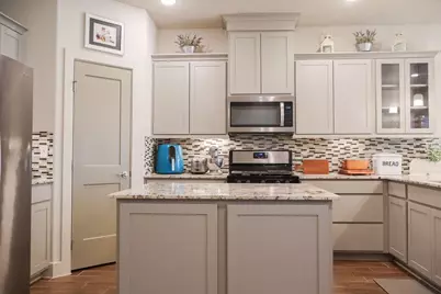 5319 Decatur Court, Dickinson, TX 77539 - Photo 12