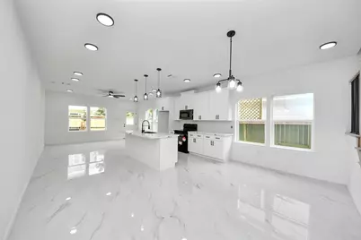 8023 Brandon Street, Houston, TX 77051 - Photo 2