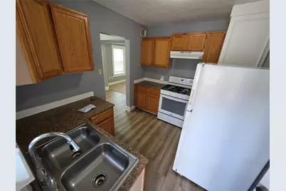 2308 Auburndale Street #4, Houston, TX 77023 - Photo 8
