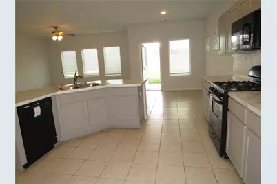 4707 Painted Bunting Lane, Baytown, TX 77521 - Photo 4