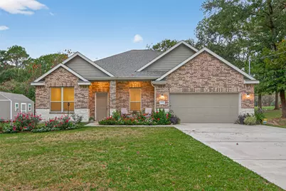 15195 Conroe Heights Lane, Willis, TX 77318 - Photo 1