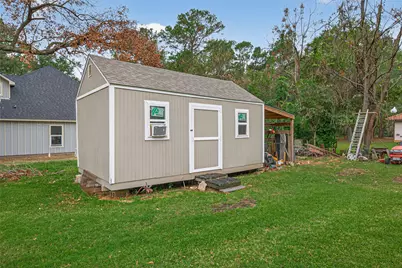 15195 Conroe Heights Lane, Willis, TX 77318 - Photo 40