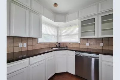 2403 Willowby, Houston, TX 77008 - Photo 18