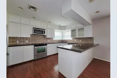 2403 Willowby, Houston, TX 77008 - Photo 16