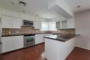 2403 Willowby, Houston, TX 77008 - Photo 16