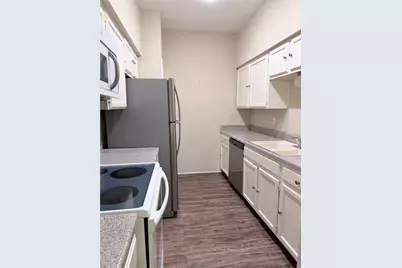 17629 Red Oak Drive #7629, Houston, TX 77090 - Photo 6