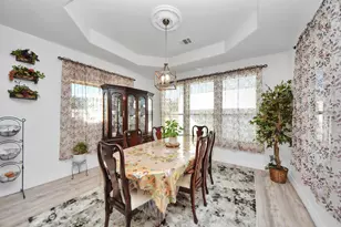 213 Newman Ct, Conroe, TX 77303 - Photo 12