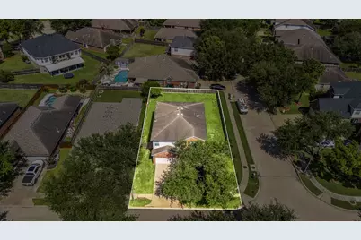 10427 Lyndon Meadows Drive, Houston, TX 77095 - Photo 38