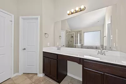 12537 Lake Conroe Hills Drive, Willis, TX 77318 - Photo 26