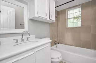 8622 Elbert St, Houston, TX 77028 - Photo 12