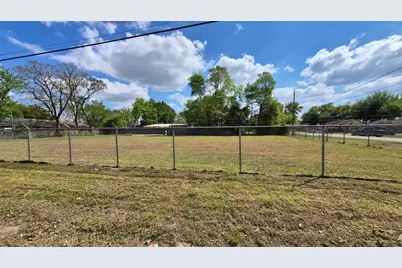 2711 Bois D Arc, Waller, TX 77484 - Photo 4