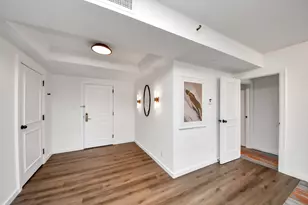 1300 Lamar St, Houston, TX 77010 - Photo 18