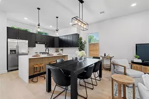 4110 Cortlandt St, Houston, TX 77018 - Photo 12