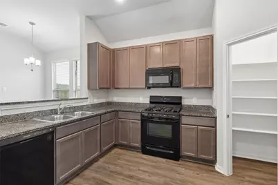 111 Tejas Village Parkway, Beasley, TX 77417 - Photo 14