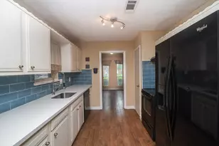 16730 Townes Rd, Friendswood, TX 77546 - Photo 12