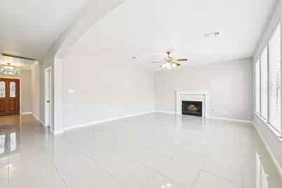 2130 Autumn Fern Drive, Katy, TX 77450 - Photo 2