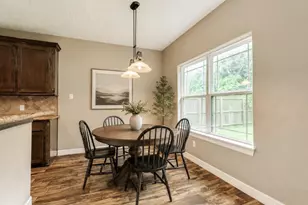 2426 Ridgewood Dr, West Columbia, TX 77486 - Photo 8