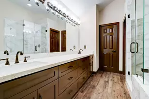 8715 Meadowcroft Dr, Houston, TX 77063 - Photo 14