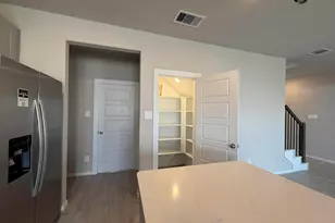 2527 Gray Gale Ct, Baytown, TX 77523 - Photo 14