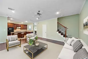 2626 Couch St, Houston, TX 77008 - Photo 12