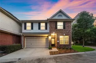 2626 Couch St, Houston, TX 77008 - Photo 1