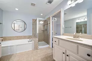 2626 Couch St, Houston, TX 77008 - Photo 22