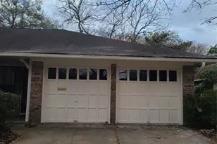 1510 Neptune Ln, Houston, TX 77062 - Photo 2