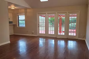 1510 Neptune Ln, Houston, TX 77062 - Photo 6