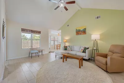 501 Riggs Street, Brenham, TX 77833 - Photo 4